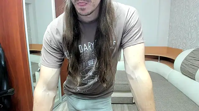 Marrymepls online show from October 2025 05:25:02 PM