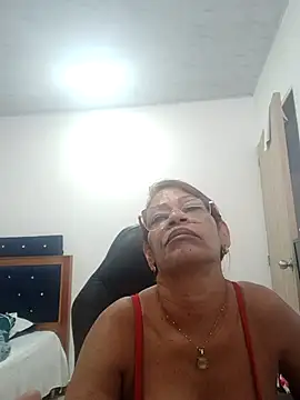 BustyMilf  online show from October 2025 01:13:02 PM
