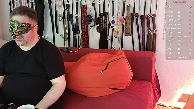 NoTabooGames online show from January 2026 12:00:01 PM