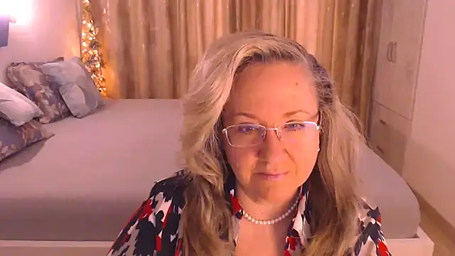 Raisshy online show from March 2026 11:25:02 AM