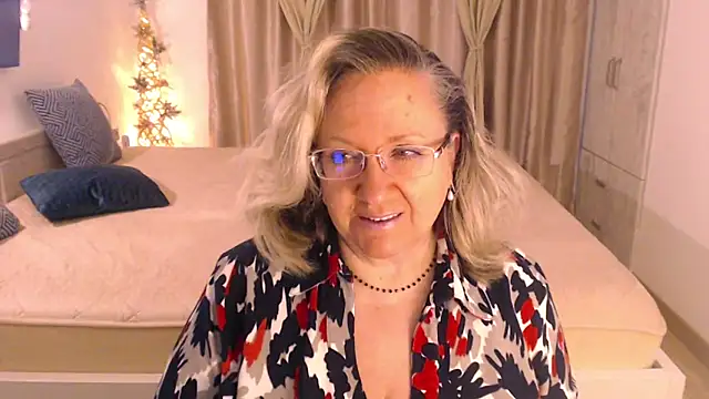 Snapshot of Raisshy chatting on February 2025 03:38:01 PM Raisshy online show from February 2025 03:38:01 PM