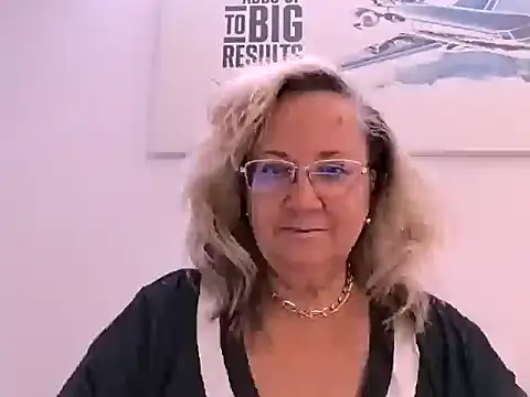 Raisshy online show from June 2026 07:36:01 PM