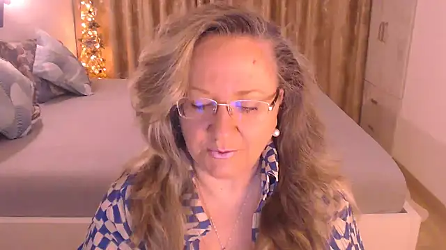 Raisshy online show from February 2026 04:42:01 AM