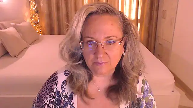 Raisshy online show from February 2026 02:17:01 PM