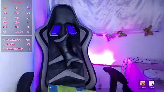 ninatiny online show from February 2026 09:17:01 AM