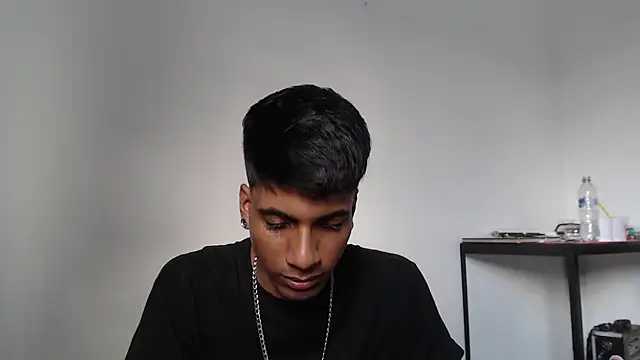 stevenosori online show from April 2026 10:38:02 PM