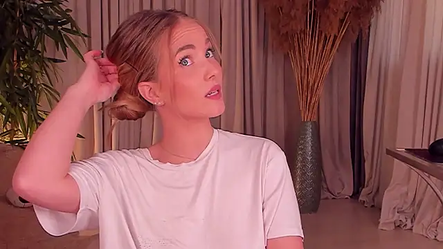 daisyd001 online show from February 2026 10:04:01 AM