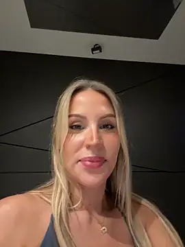 jasminesummer online show from October 2025 02:29:02 PM