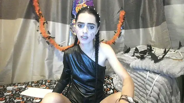 jessystarr online show from November 2025 05:51:02 PM