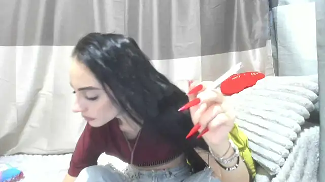 jessystarr online show from November 2025 04:44:01 PM