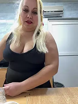 SabinaSweety online show from February 2025 04:03:02 PM