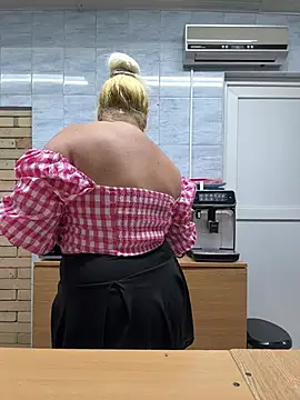 SabinaSweety online show from December 2024 03:35:01 PM