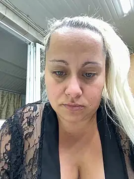 SabinaSweety online show from September 2025 06:04:02 PM