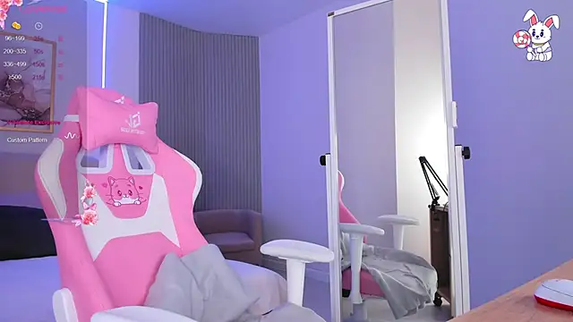 VirginChloe online show from November 2025 02:59:01 AM