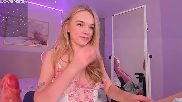 VirginChloe online show from February 2025 06:14:02 AM