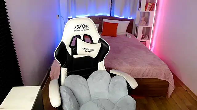 Kira honeyy online show from January 2025 12:35:02 AM