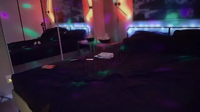 MikyFoxx online show from September 2025 09:49:01 AM