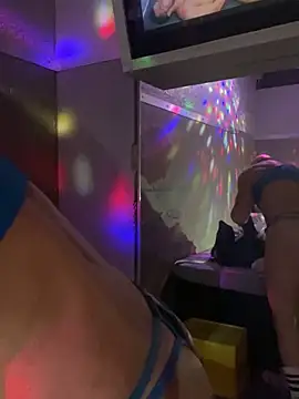 MikyFoxx online show from January 2025 02:03:01 AM