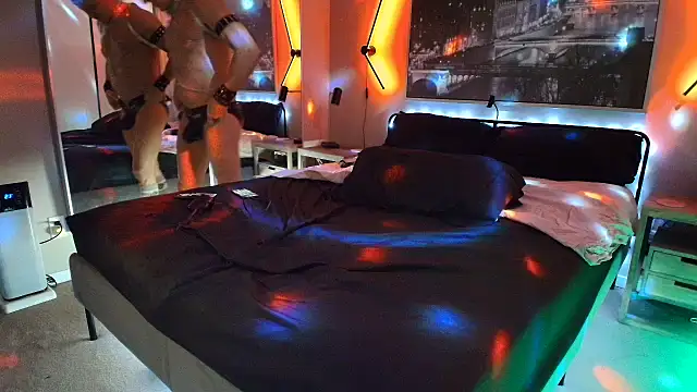 MikyFoxx online show from January 2026 06:50:02 AM