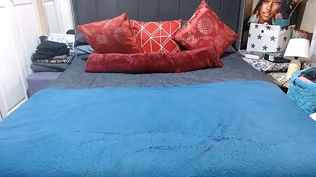 BUSTYDEE online show from June 2026 01:27:02 PM