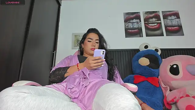 KATALINA HOT TS online show from December 2025 08:28:02 PM