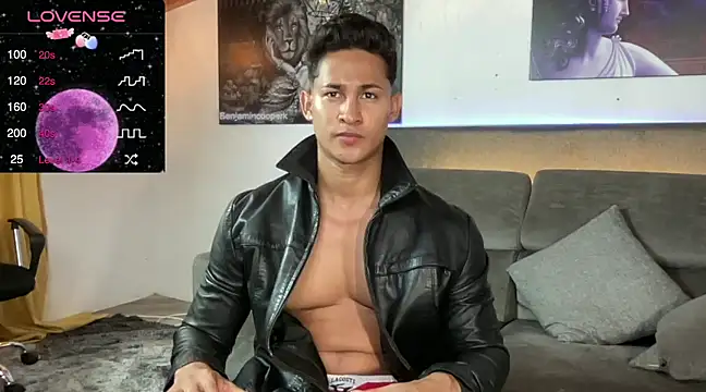 BenjaminCooperk online show from March 2025 10:55:02 PM