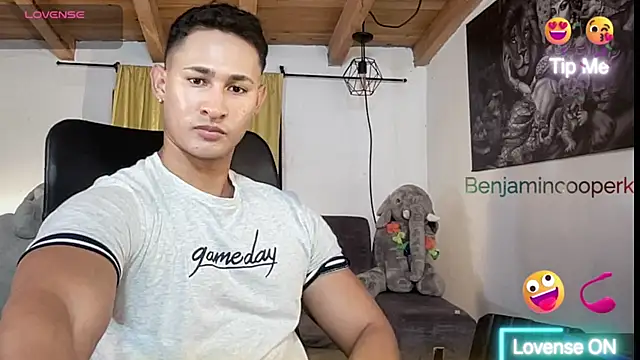 BenjaminCooperk online show from February 2026 11:15:02 PM