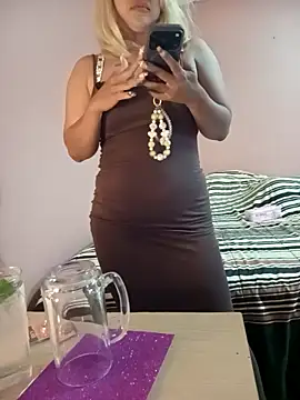 HorneyKitten online show from November 2025 05:11:01 AM