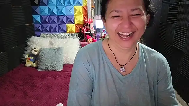 katifoxx online show from November 2025 10:19:01 PM