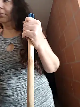 katifoxx online show from March 2025 03:55:02 PM