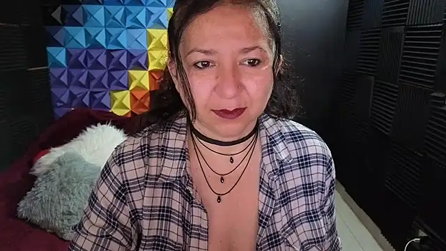 katifoxx online show from December 2025 03:14:02 PM