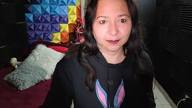 katifoxx online show from January 2026 08:34:01 PM