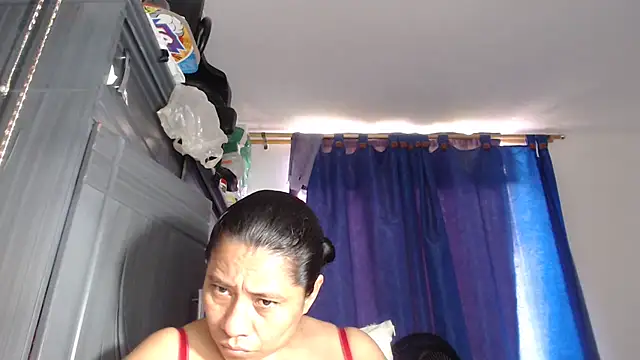 adrixxx38 online show from March 2026 02:40:02 PM