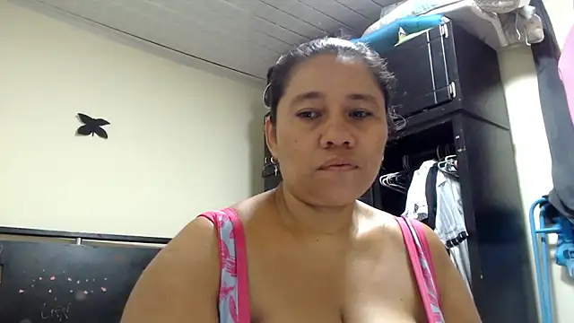 adrixxx38 online show from April 2026 05:30:01 PM