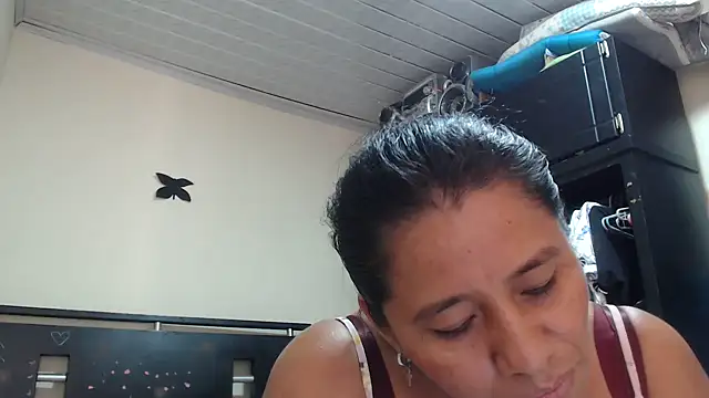 adrixxx38 online show from May 2026 09:32:01 PM