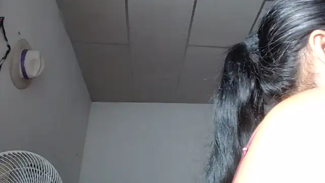 adrixxx38 online show from December 2025 02:32:02 AM