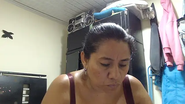 adrixxx38 online show from May 2026 06:38:02 AM