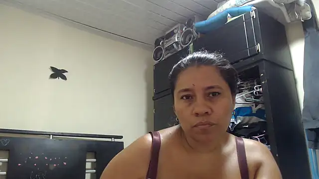 adrixxx38 online show from May 2026 07:40:01 PM