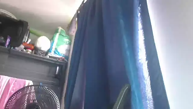 adrixxx38 online show from May 2026 04:28:01 PM