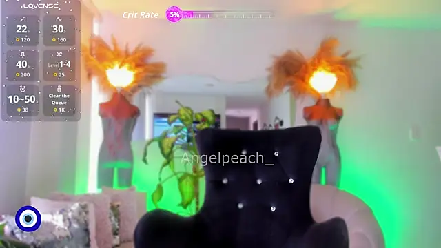 Angel Peach online show from December 2025 02:06:02 PM