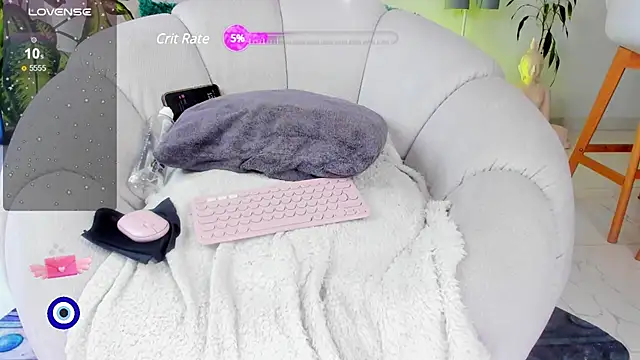 Angel Peach online show from March 2025 05:02:01 PM