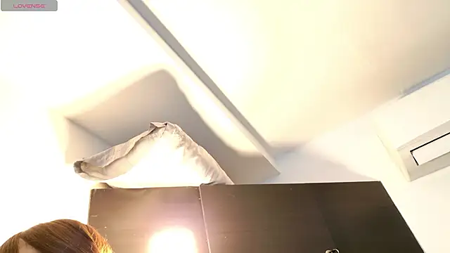 zarahdivousi online show from March 2026 03:15:01 PM