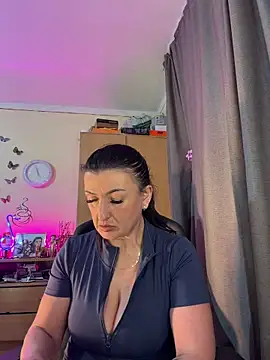 Hotangel75 online show from May 2026 08:29:02 AM