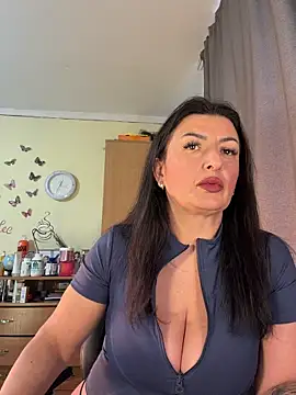 Hotangel75 online show from February 2026 09:21:02 AM