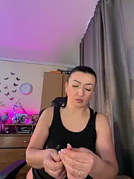 Hotangel75 online show from February 2026 09:20:01 AM