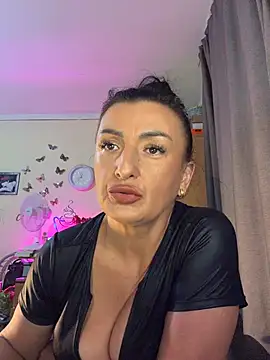 Snapshot of Hotangel75 chatting on July 2026 05:59:01 AM Hotangel75 online show from July 2026 05:59:01 AM