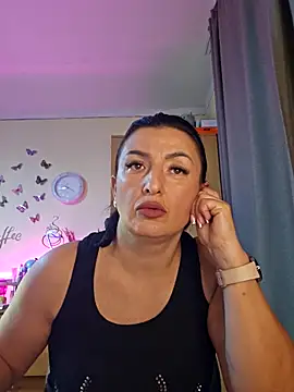 Hotangel75 online show from October 2025 06:45:01 AM