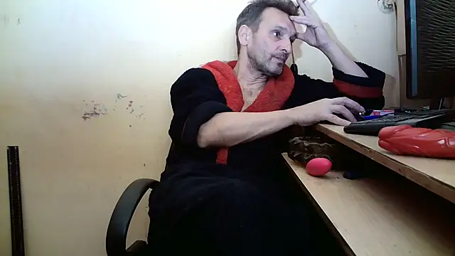 dundyFocus online show from October 2025 02:25:02 PM