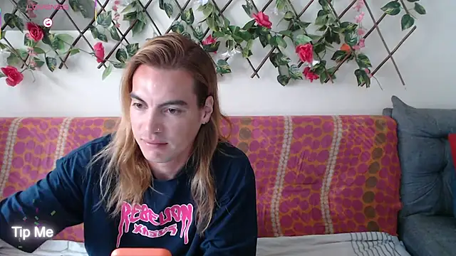 Jack Emily1 online show from December 2025 04:44:01 PM