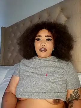 Snapshot of CAMMII_ chatting on January 2025 08:49:02 AM CAMMII  online show from January 2025 08:49:02 AM